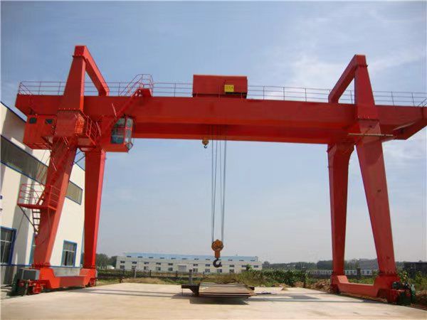 雙主梁門式起重機